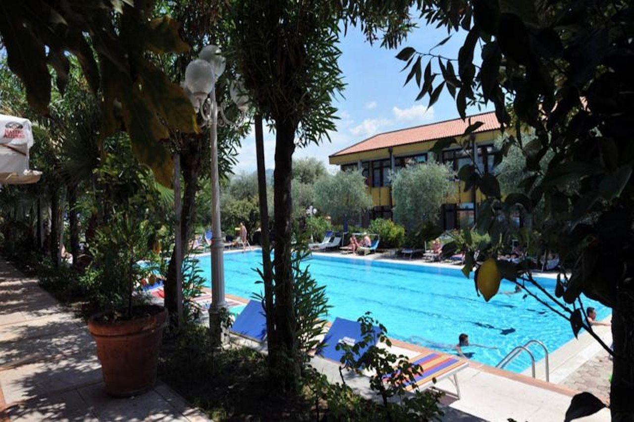 Sporthotel Olimpo 가르다 외부 사진