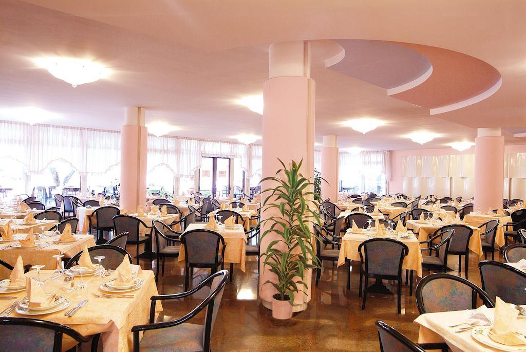 Sporthotel Olimpo 가르다 외부 사진
