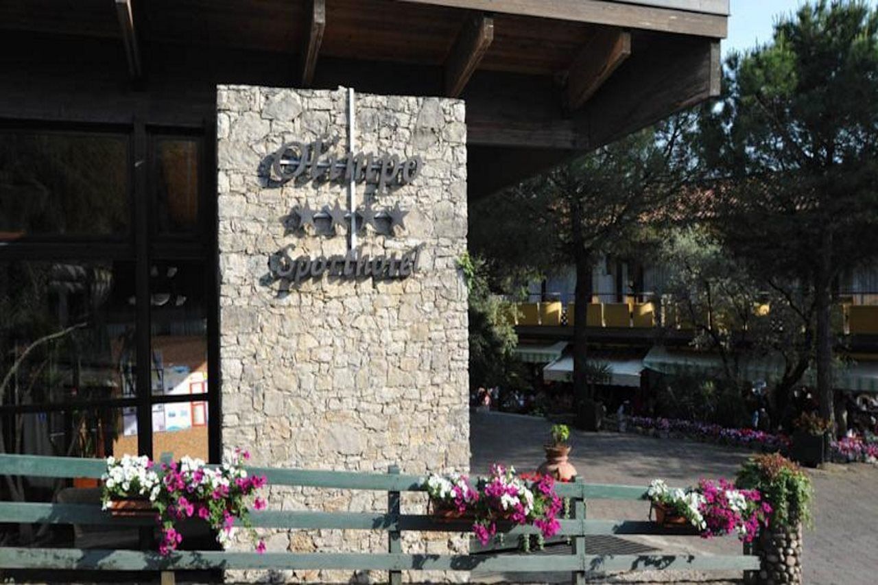 Sporthotel Olimpo 가르다 외부 사진